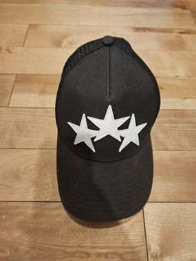 AMIRI 3 Star Trucker Hat